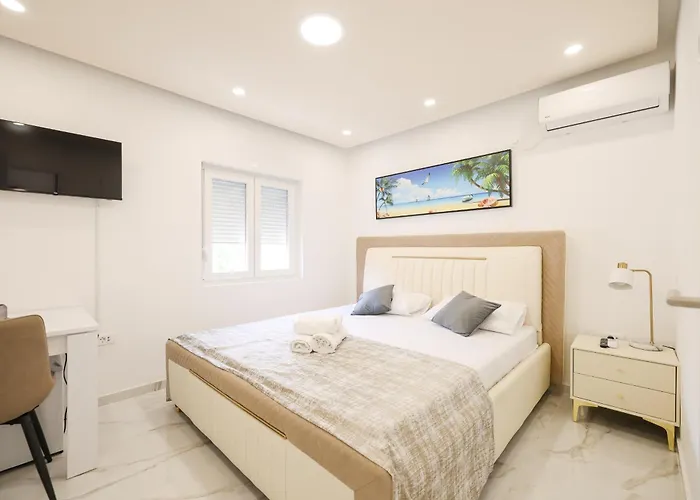 בית הארחה Premium זאדאר